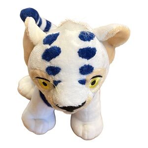NEOPETS Kougra 2007 White and Blue Kitty Cat Plush Stuffed Animal 7”